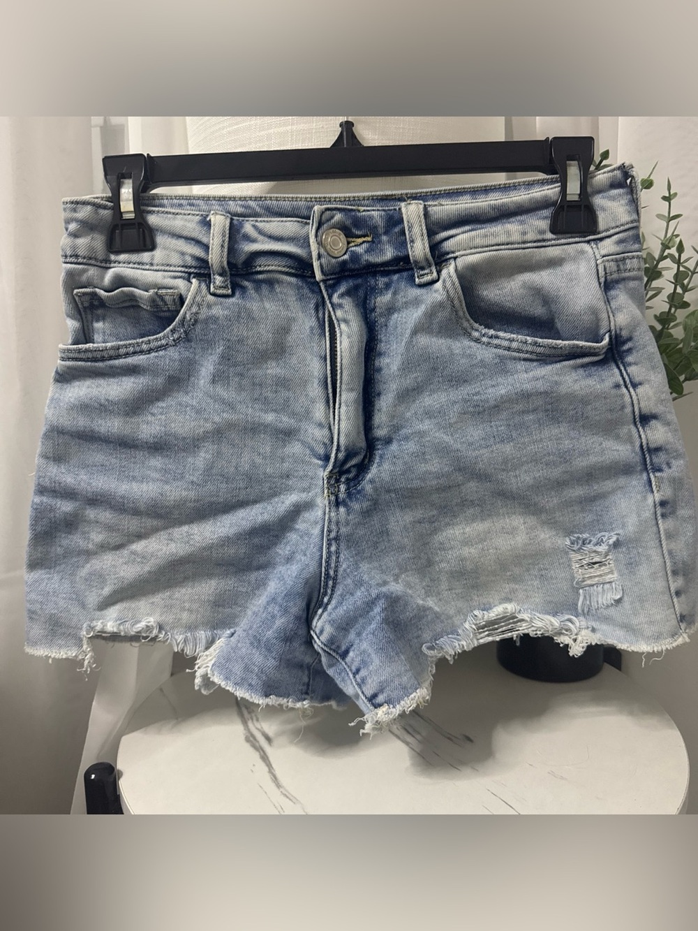 Light Blue Denim Women's Jeans - Picture 2 of 3